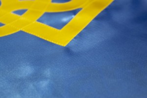 Флаг Украины с атласа с трезубцем и бахромой - 90*135 см
